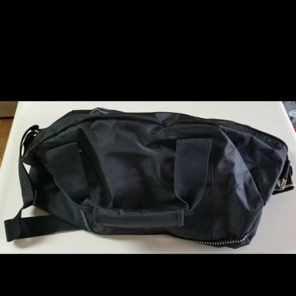 New Ogio Half Dome Duffel - special Monster logo - Picture 4 of 5